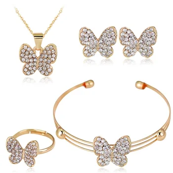 Europæiske og Amerikanske Klassiske Stjerneklar Butterfly Udsøgte Mode Halskæde, Øreringe, Ring og Armbånd Smykker Fire-stykke Gave Sæt