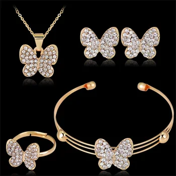 Europæiske og Amerikanske Klassiske Stjerneklar Butterfly Udsøgte Mode Halskæde, Øreringe, Ring og Armbånd Smykker Fire-stykke Gave Sæt