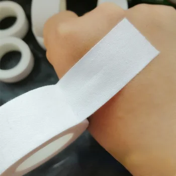 1 Rulle Medicinsk Tape Åndbar Tape Viklet Skade Sig Mærkat Fingre Beskyttelse Førstehjælps Bandage Åndbare, Elastiske Og Wrap
